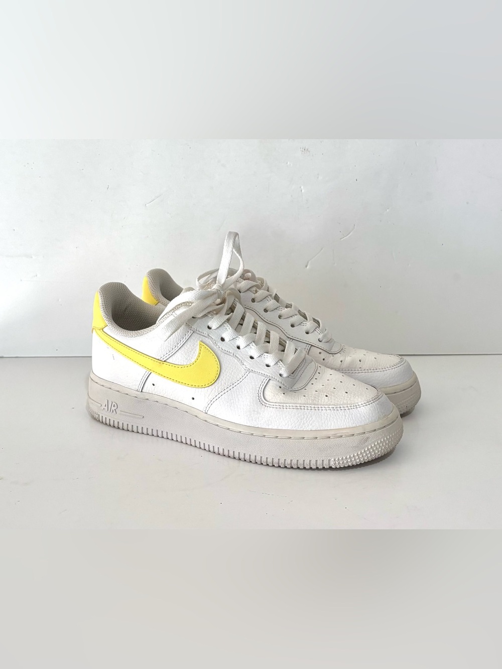 Nike Air Force 1 ‘Bicycle Yellow White Women's Size 8 Streetware Sneakers